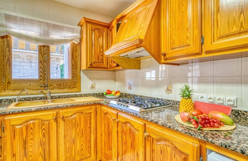 Alcudia Ski Chalet | House with pool Eden lago close to the beach