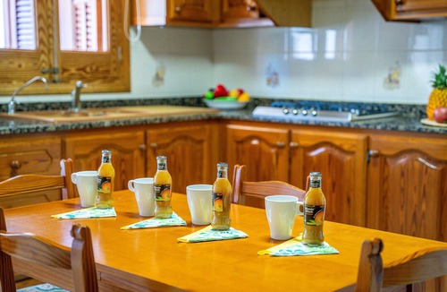 Alcudia Ski Chalet | House with pool Eden lago close to the beach