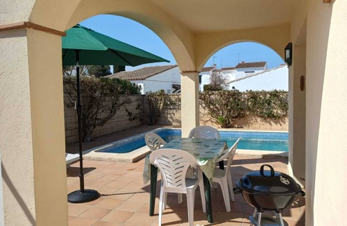 L'Escala House | House with private pool for 5 poeple at 1500 m from the beach in L'Escala