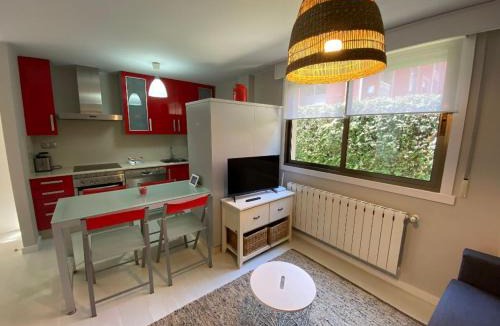 Mino Apartment | Housingcoruña Apartamento Playa Miño 02