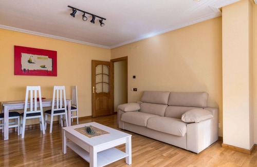Leon City Centre Apartment | Housingleon- City centre with moto and bikes garage