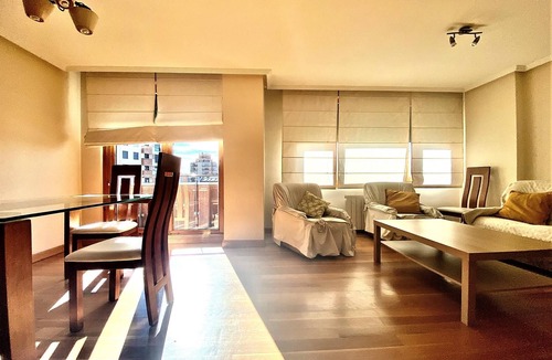 Leon Apartment | Housingleon- San Marcos with garage