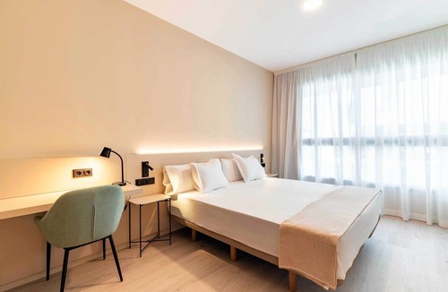 Quatre Carreres Hotel | HQ Arena Hotel