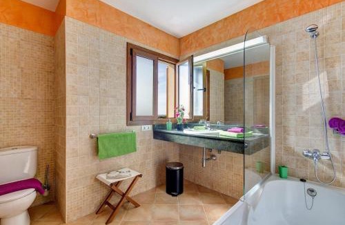Cales Piques Villa | Ibiza 4 bedroom villa, Cala'n Blanes