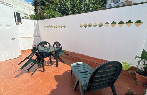 Canet de Mar Apartment | IDEAL APARTMENT FOR 2 WITH TERRACE