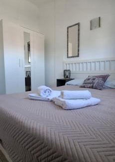 San Isidro House | Ideal for Families-Children's Play Area, Terrace, BBQ, WiFi