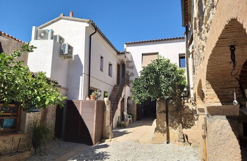 Valdeverdeja Cottage | Ideal for groups of friends and families who want to live a unique experience.