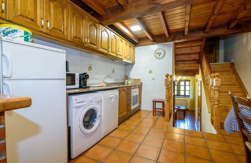 Penamellera Alta Cottage | Ideal to rest in ALLES, one of the most beautiful villages in Asturias.