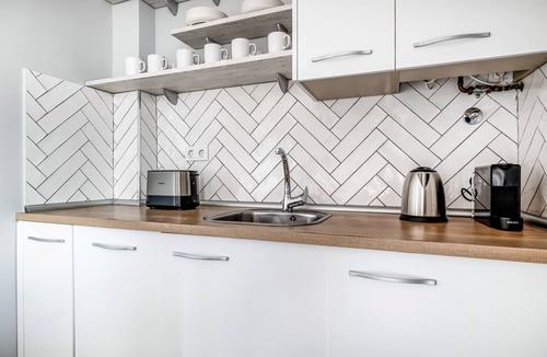 Guindalera Apartment | Immpecable Salamanca 3BR w/terrace, by Blueground