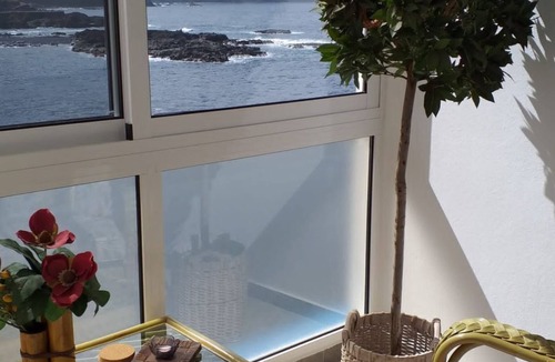 Tacoronte Apartment | in Mesa Del Mar mit Offenem Balkon by Interhome