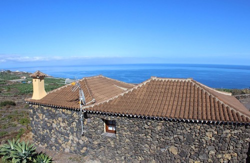 Villa de Mazo House | in Monte Breñas mit Grill, Terrasse und Garten by Interhome
