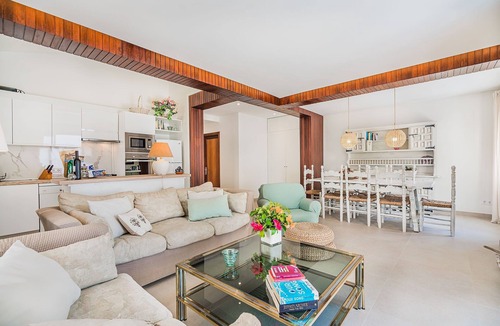 Puerto de Pollensa Villa | In perfect location to beach and city - Villa Hibiscus