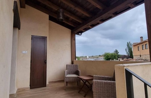 Alcolea del Pinar Apartment | Industrial Apartment