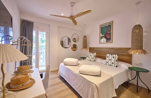 Cala d'Or Hotel | INNER Hostal Es Molí
