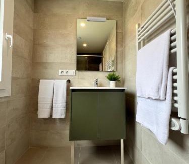 Haro House | Iraipe Haro Auto Check-in
