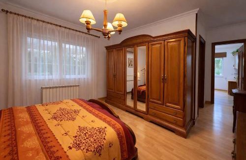 Sarria House | Isa Rooms Sarria