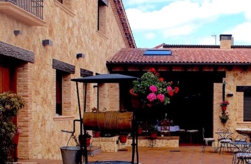 Corral de Ayllon Apartment | Isabel's Rosales - Double Studio (2)
