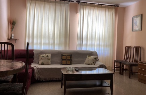 Argamasilla de Alba Condo | It is a floor of 80 m2. surface, on a second floor. Without elevator.