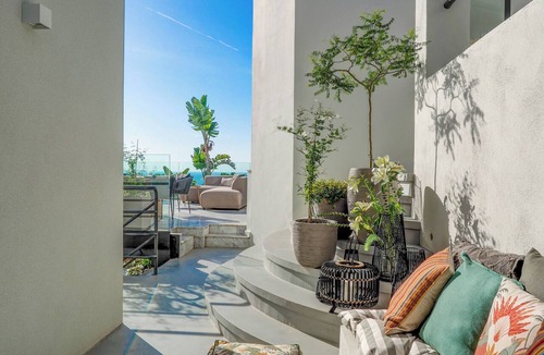 Sitges Apartment | Jade Suite by Hello Homes Sitges