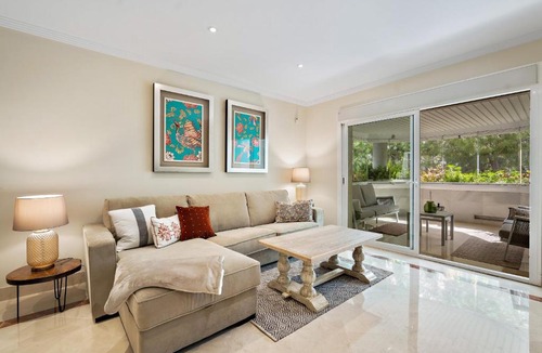 Golden Mile Apartment | Jardín Del Mediterráneo by Finest Rentals