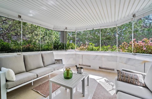 Golden Mile Apartment | Jardín Del Mediterráneo by Finest Rentals
