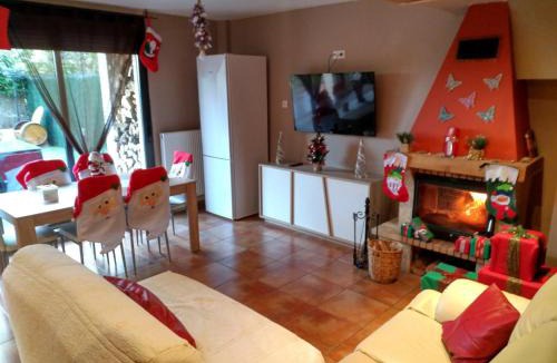 Viana House | Jardines de Viana