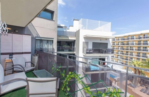 Lloret Town Center Apartment | Jessmart by Interhome