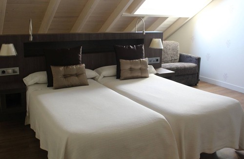 Ponferrada Apartment | Junior Studio in the historic center (Adults Only)