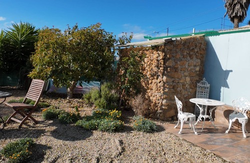 Granadilla de Abona House | Kleines Ruhiges Duplex Ferienhaus mit Sonnenterasse , Garten und Liegeflaeche