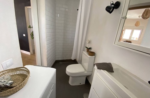 Arucas Apartment | Knee Turn