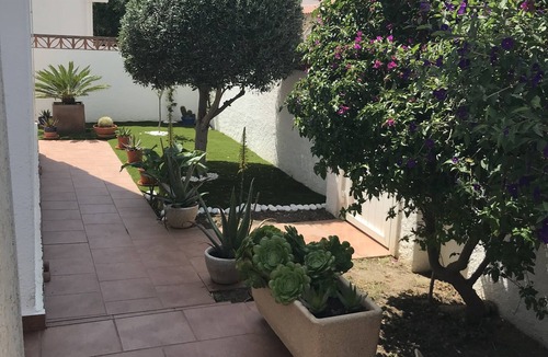 L'Escala House | L'ESCALA House