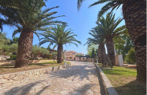 Costa Dorada House | La Barbacoa, a villa near the sea