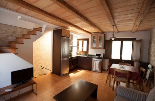Palamos House | La Bella Lola Boutique Home