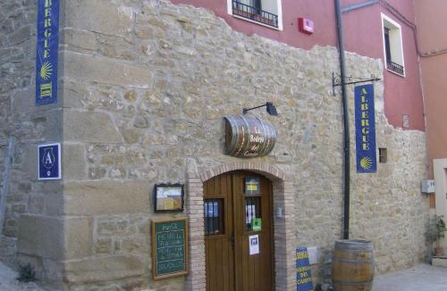 Valle de Yerri Hostel | La Bodega Del Camino aka Albergue On TheLe