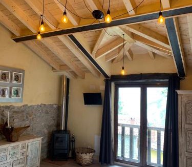 Sotres House | La Cabaña de Bernardina
