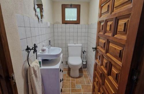 Mino de Medinaceli House | La Cabaña de Conquezuela