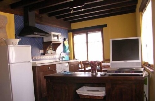 Mestas de Con Cottage | La Candaliega rural apartment for 2 people
