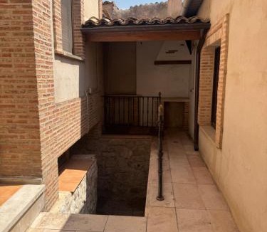 Canalejas de Penafiel House | La Capellanía
