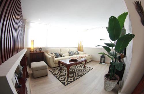 Carihuela Apartment | La Carihuela Ethnic Apartment Torremolinos
