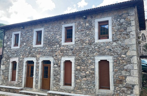 Boca de Huergano Cottage | La Casa del Reloj en Picos de Europa