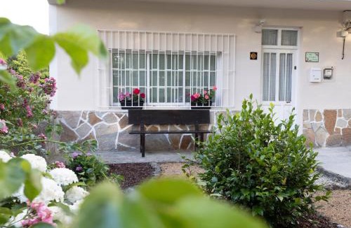Lagostelle House | La casa de Angel y Olimpia