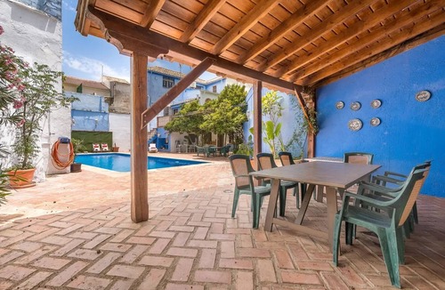 Illora House | La Casa De Illora, swimming pool, fireplace, barbecue, in the town center