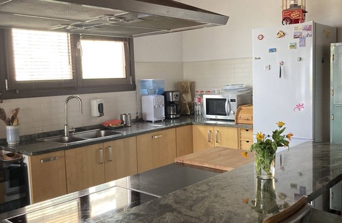 Tubilla del Lago House | La Casa de la Colina