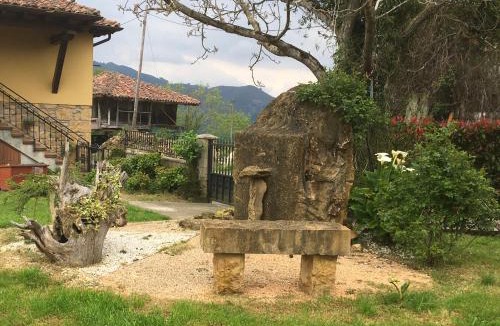 San Juan de Parres House | LA CASA DE LOS GÜELOS