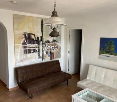 Cala en Porter Apartment | La Casa del Tiburón