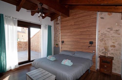 Campillo de Duenas House | La Casa El Cura