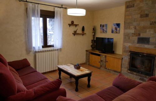 Bustares House | La Casa Rural de Alicia