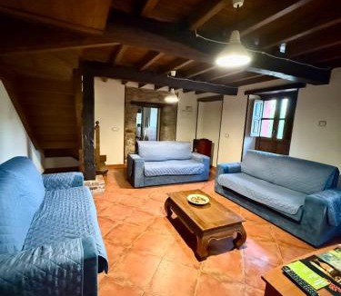 Parres Apartment | La Casería de Los Hevia 1 y 2