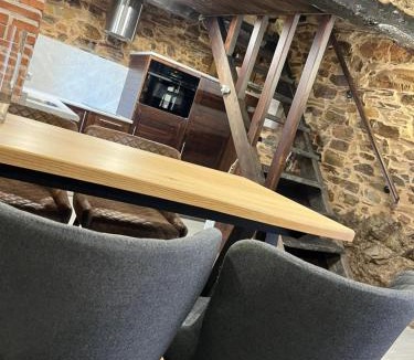 Riego de Ambros Ski Chalet | La Casina de Gelo