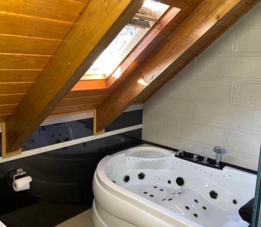 Bembibre House | La Casina del Pozo